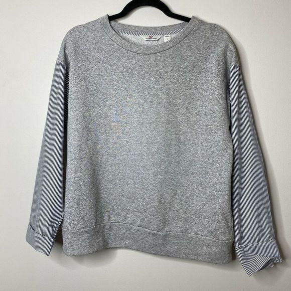 Vineyard Vines Sweaters - Vineyard Vines Women's Sweatshirt Gray Striped